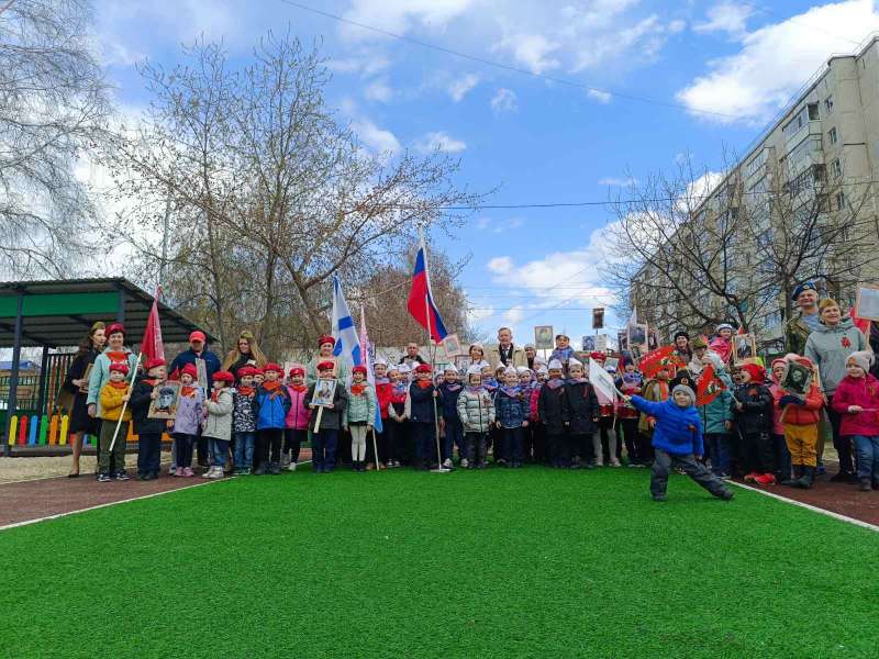 Парад дошколят! Ура! Ура! Ура!